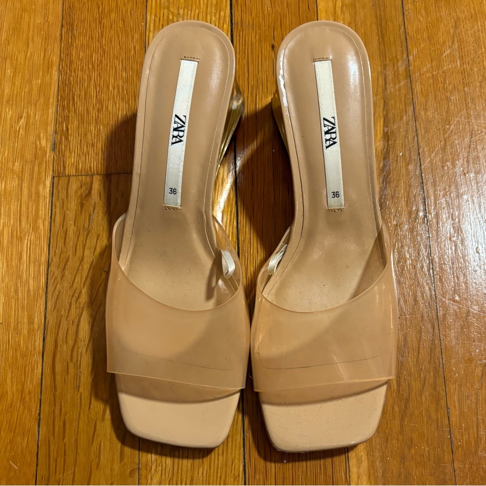 Zara wedge sandal size 6